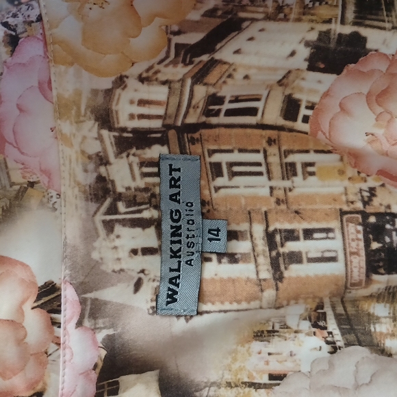 Walking Art Australia Jacket - Picture 10 of 14